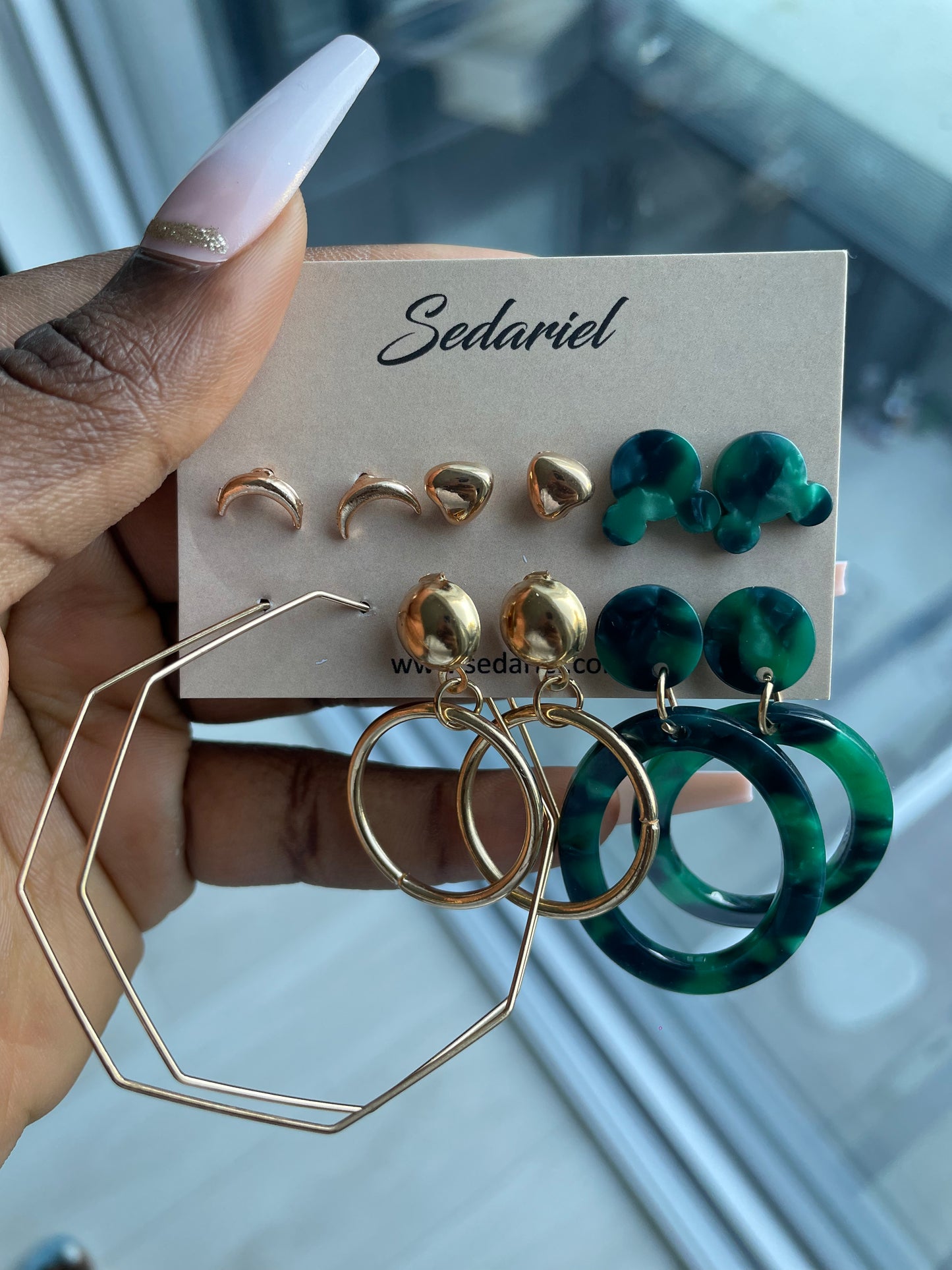 Goldilocks Set