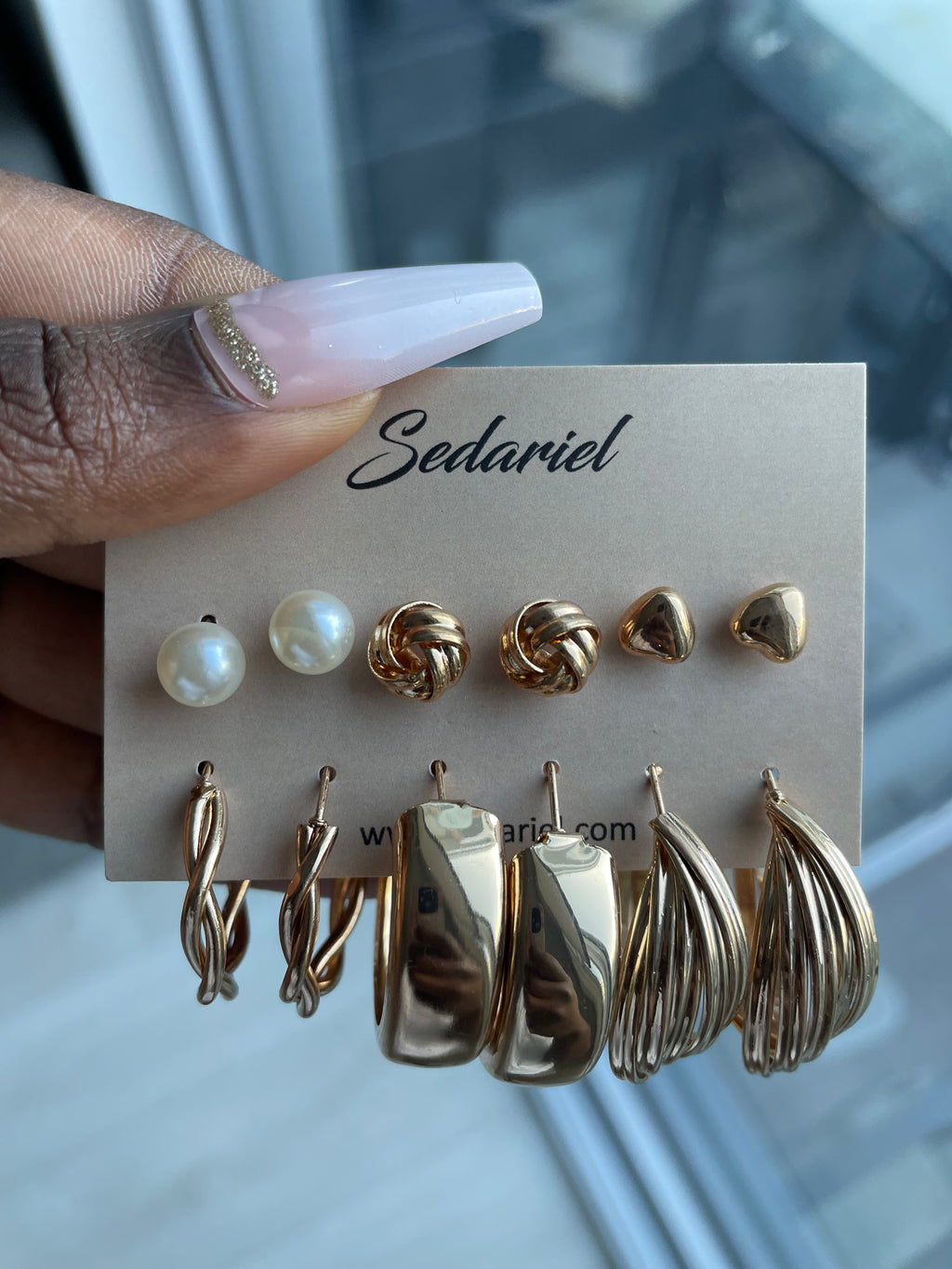 Almeida Earring Set